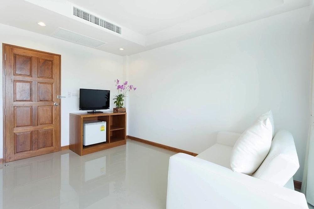 Rawai Princess Hotel Kültér fotó